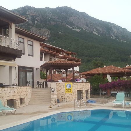 Incilikonak Ula Exterior foto