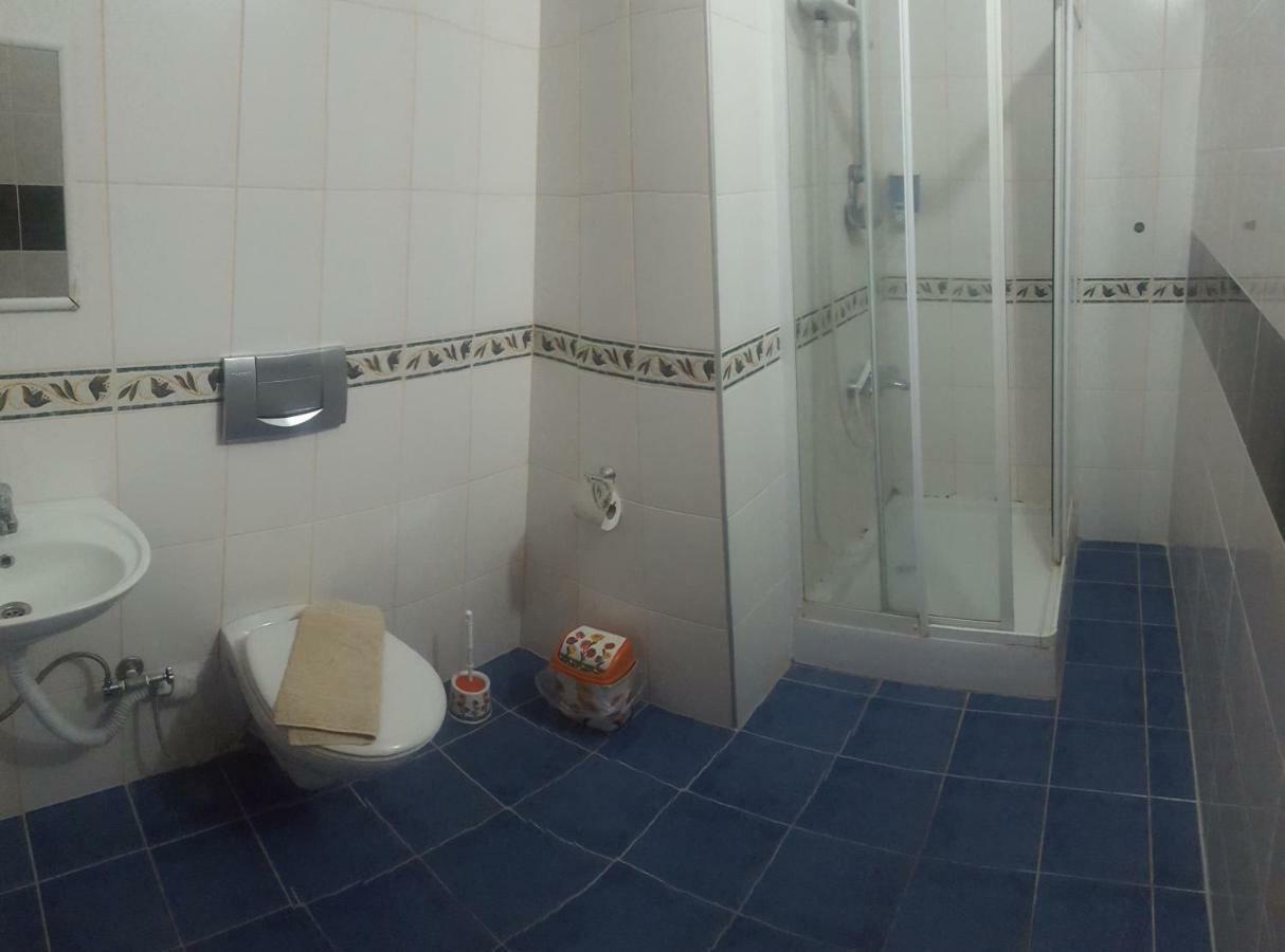 Incilikonak Ula Zimmer foto