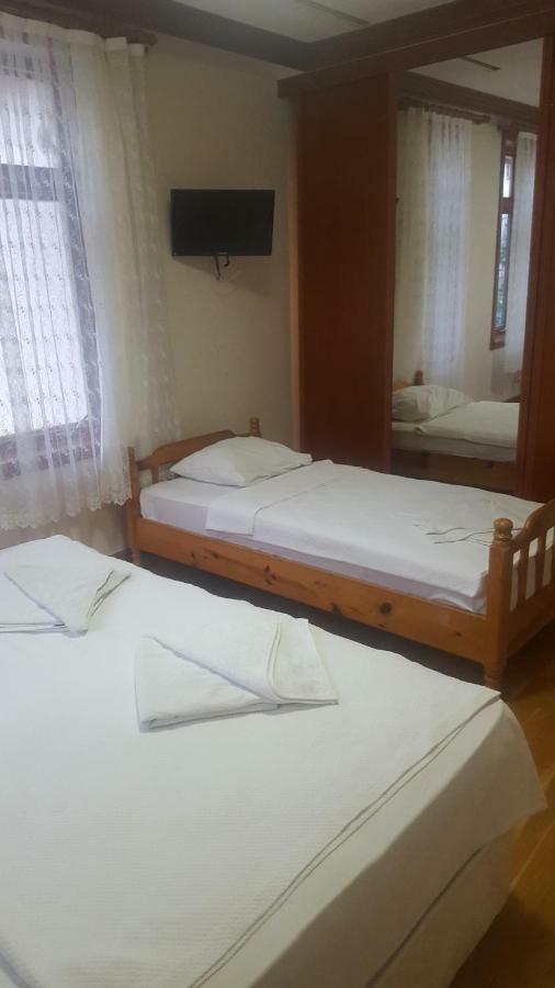 Incilikonak Ula Zimmer foto