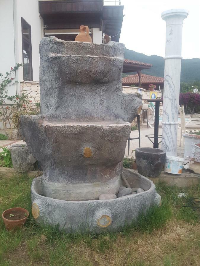 Incilikonak Ula Exterior foto