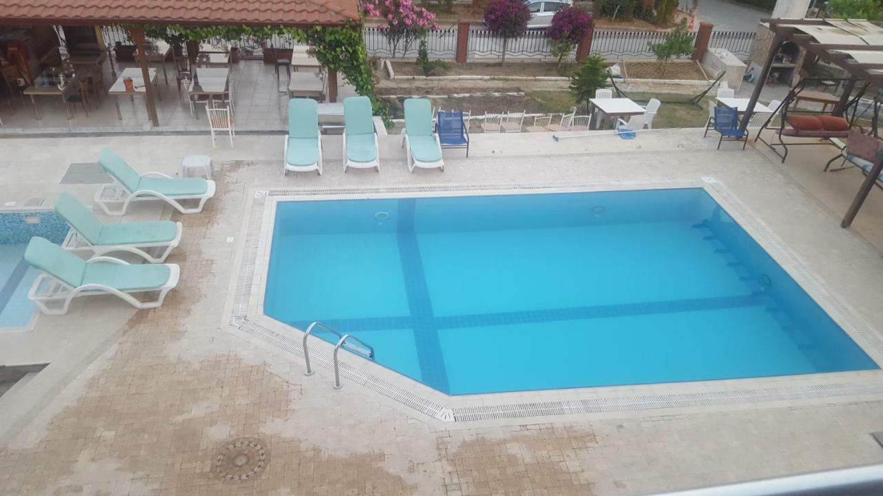 Incilikonak Ula Exterior foto