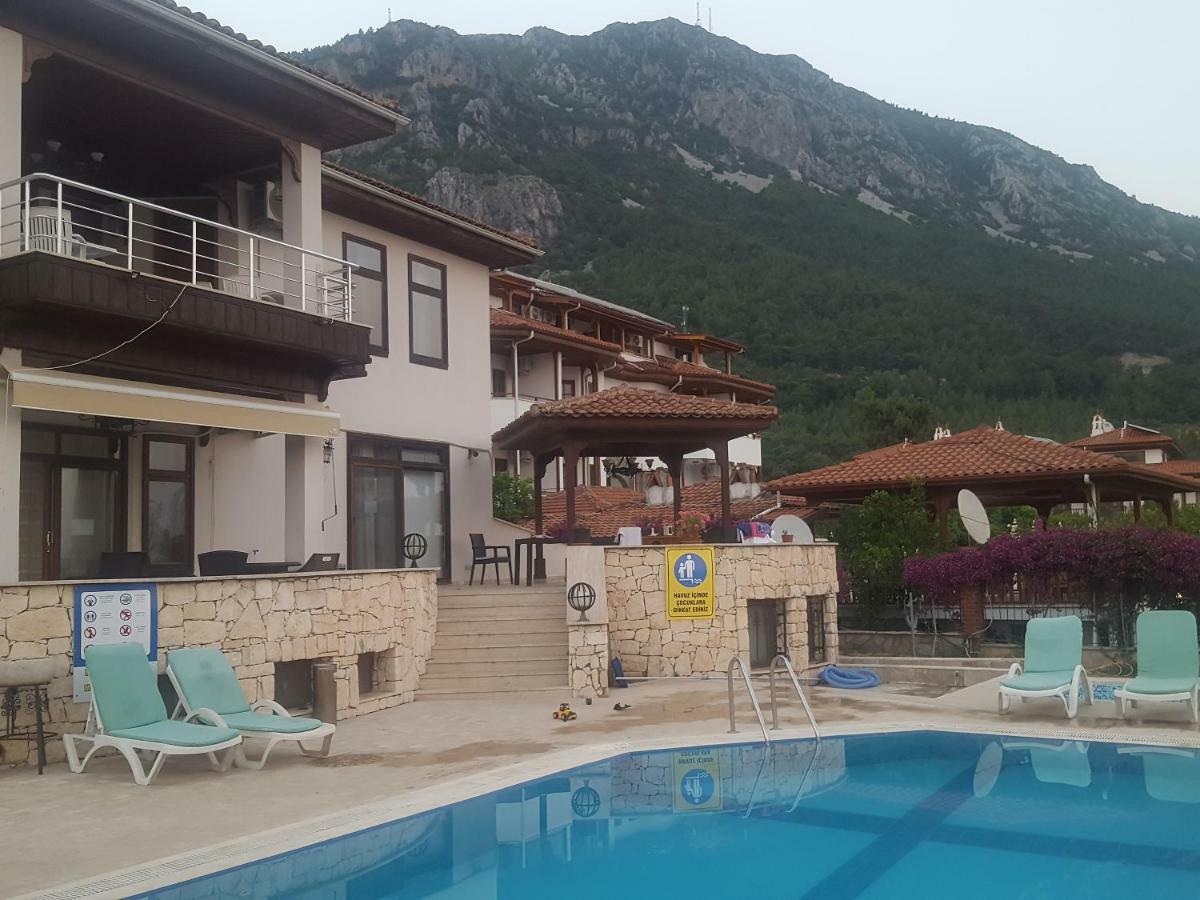 Incilikonak Ula Exterior foto