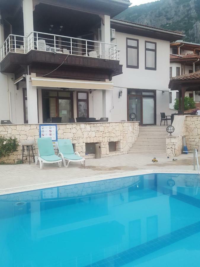 Incilikonak Ula Exterior foto