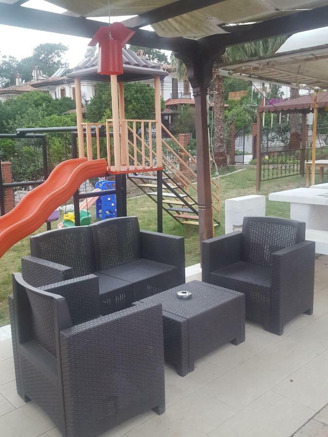 Incilikonak Ula Exterior foto