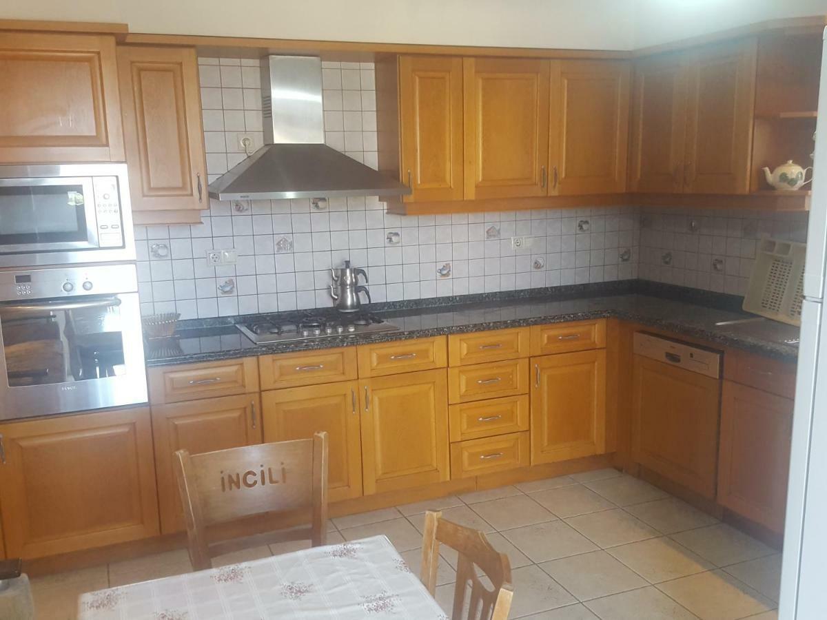 Incilikonak Ula Zimmer foto